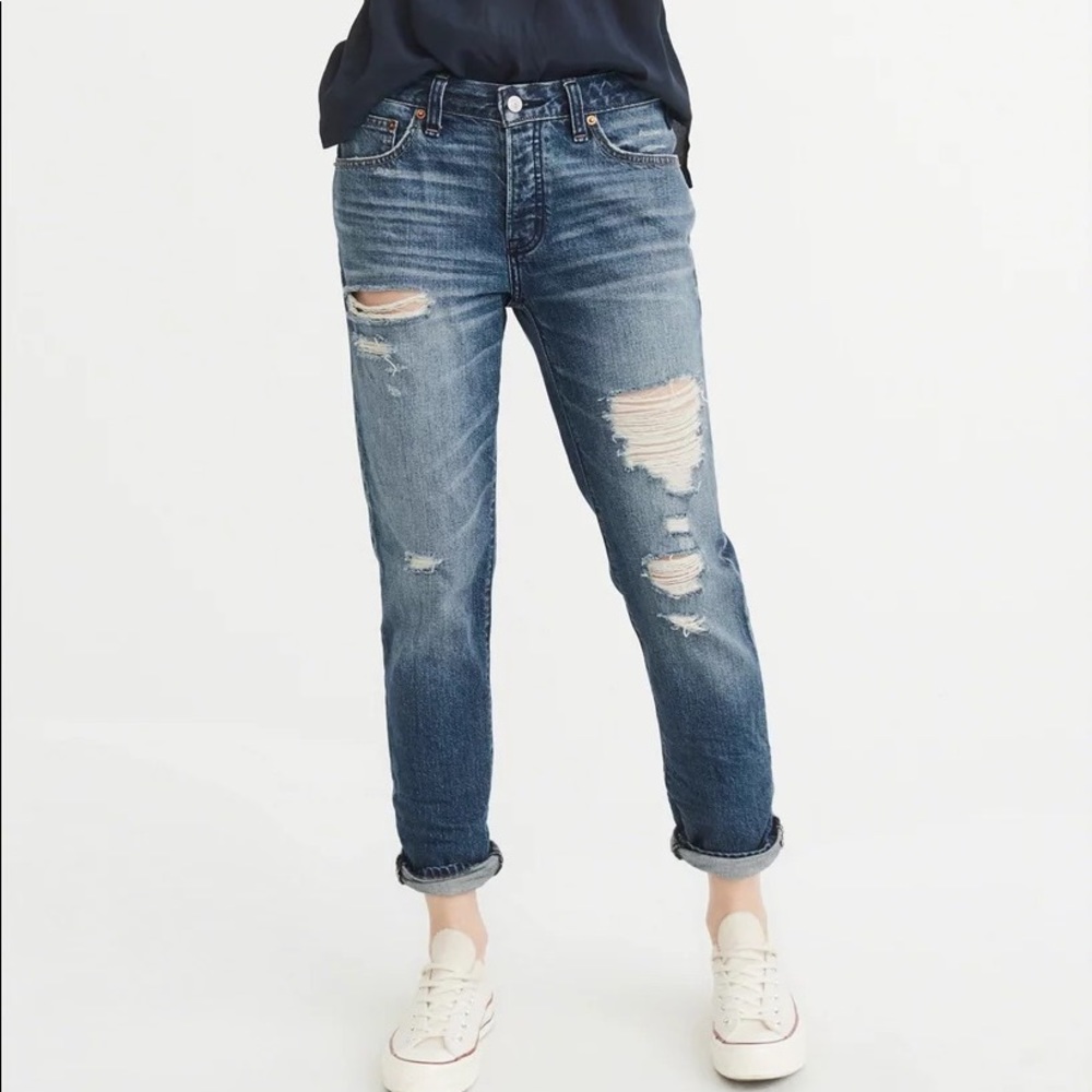 Abercrombie & Fitch Women’s Distressed Dark Wash Blue Boyfriend Jeans